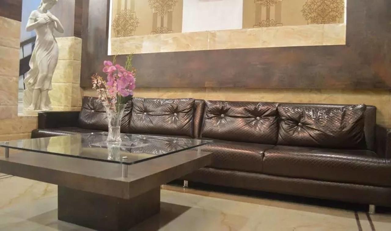 Hotel Mehra Inn Амритсар Екстериор снимка