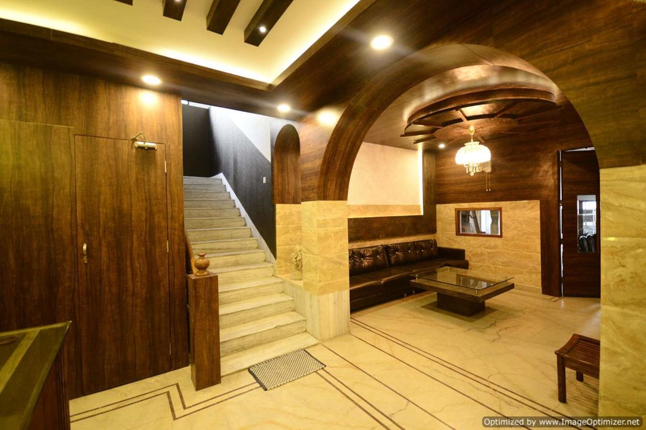 Hotel Mehra Inn Амритсар Екстериор снимка